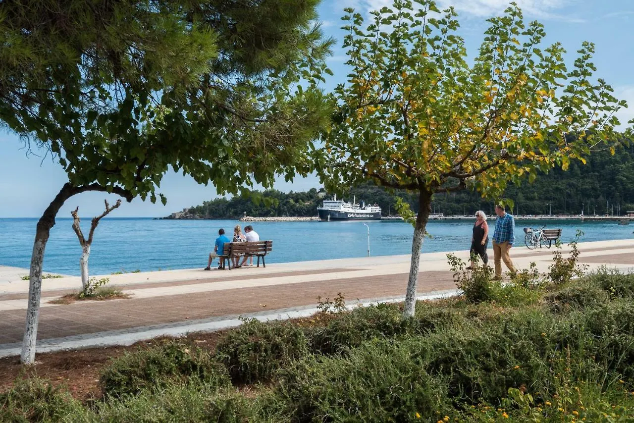 Areti Apartments Poros